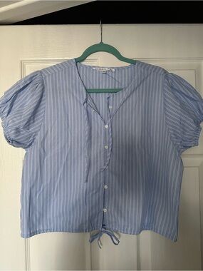 Celebrity Pink Blue & White Striped Button-Front Tie Hem Top